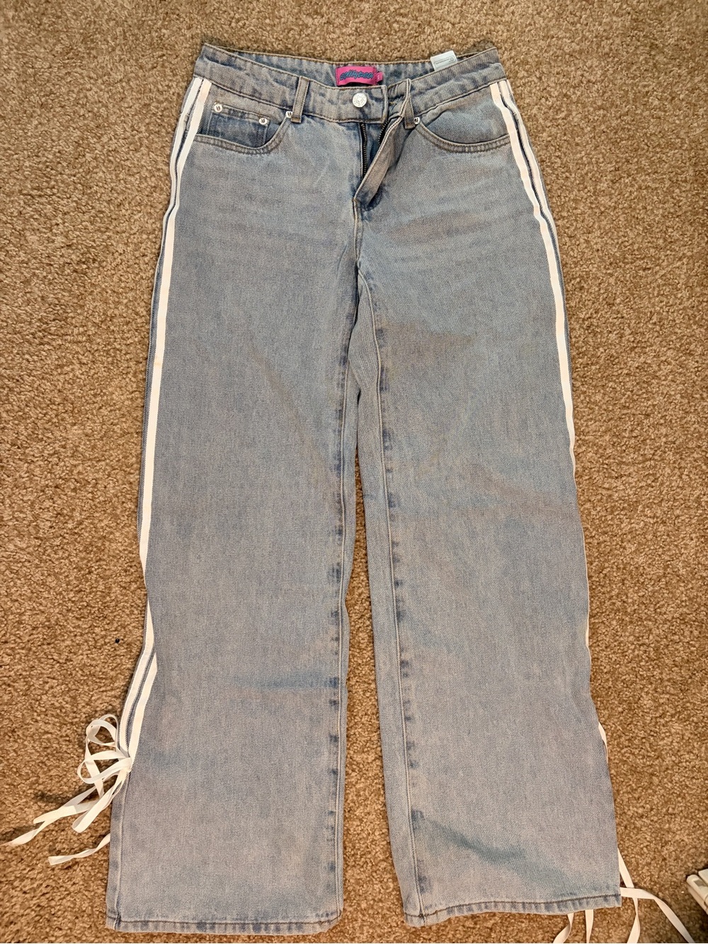 Edikted Light Blue Wide-Leg Jeans with White Side Stripes